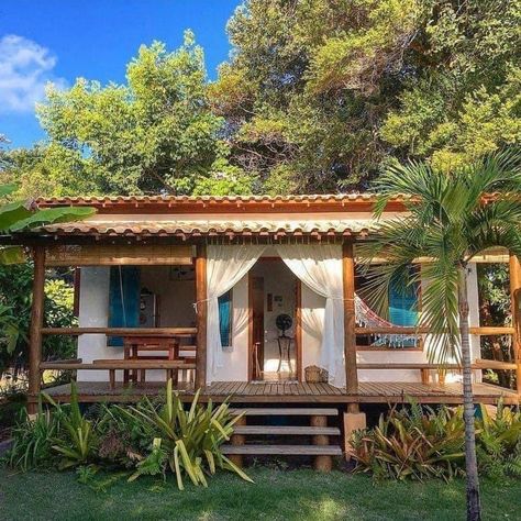 Hut House, Tropical House Design, Rest House, Bamboo House, A Small House, Countryside House, Beach House Design, Tropical House, Village House Design