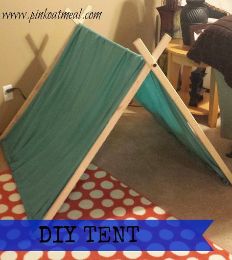 Easy DIY tent for the classroom - reading corner or an area for students to go that need a break! Diy Kids Tent, Pink Oatmeal, Party Activities Kids, Scavenger Hunt Birthday, Diy Tent, Kids Play Tent, Kids Tents, Camping Theme, Play Tent