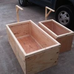 Chick Box Ideas, Chicken Box Ideas, Chicken Coop Brooder Ideas, Chick Brooder Ideas Diy, Brooding Box Diy, Chicken Brooder Box Diy, Diy Brooder Box Ideas, Brooder Box Ideas Diy, Brooder Box Ideas