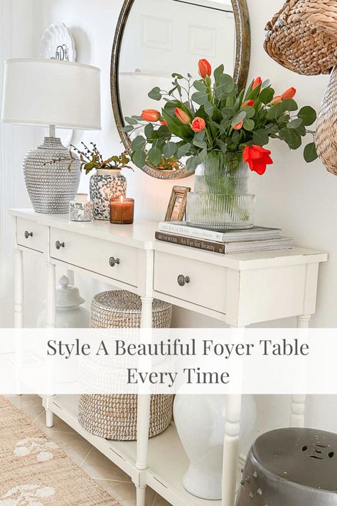 Decorating A Foyer, Foyer Table Decor, Transitional Home Decor Ideas, Upscale Decor, Foyer Ideas Entryway, Creating An Entryway, Timeless Interior Design, Foyer Ideas, Transitional Home Decor