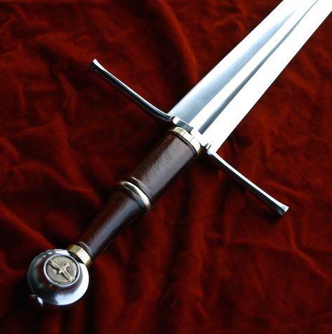 Castle Keep Castle Keep, Gryffindor Aesthetic, Feudal Japan, Swords Medieval, Collectible Knives, Arm Armor, Greek Gods, Dragon Age, Homestuck