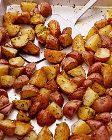 Roasted Red Potatoes - Martha Stewart Recipes Healthy Roasted Potatoes, Red Potatoes Recipe, Baked Red Potatoes, Red Potato Recipes, Roasted Red Potatoes, Martha Stewart Recipes, Potatoes Recipe, Potato Dishes, Red Potatoes