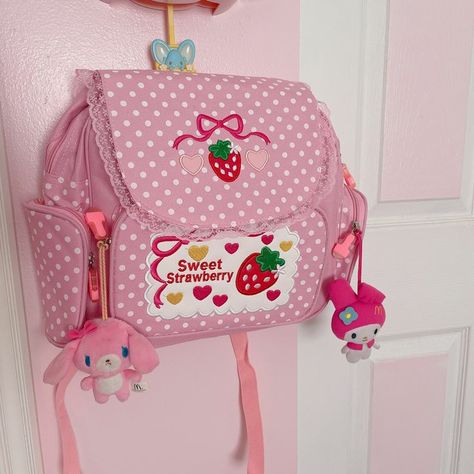 Pinky 𓆩♡𓆪 on Twitter: "sweet strawberry backpack… " Strawberry Backpack, Pink Color Palette, Color Palette Pink, Kawaii Accessories, Kawaii Room, Cute Backpacks, Pink Backpack, Fluttershy, Lace Ruffle