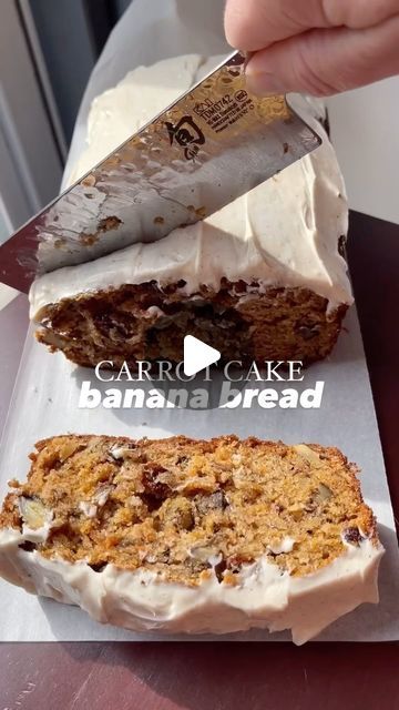 Erin Antoniak on Instagram: "CARROT CAKE BANANA BREAD 😍 one of my favorite versions of banana bread ever, and that’s not only because i’m obsessed with everything carrot cake!!! 🥕 it’s truly so delicious and comforting and full of textures and flavor. make it and let me know your thoughts! 

like this video and comment ‘CC BB’ to get the recipe sent directly to your inbox! 🫶🏻

#carrotcake #bananabread #bananabreadrecipe #morningglory #easter #easterbrunch #eathealthy #creamcheese #easterbunny #todayfood #breadloaf #breakfast #breakfastideas" Fall Pastries, Carrot Cake Banana Bread, Cake Banana Bread, Carrot Banana Cake, Lemon Ricotta Cookies, Easy Recipies, Cookie Deserts, Cake Banana, Ricotta Cookies