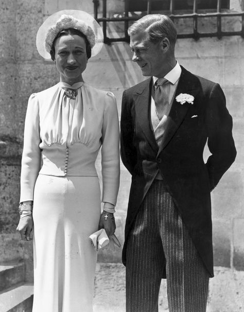 Royal Wedding Gowns, Morning Coat, Wallis Simpson, Edward Viii, Iconic Weddings, Sarah Ferguson, Harry Winston, Royal Outfits, Royal Weddings