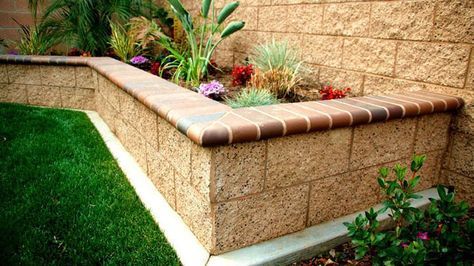 building a brick raised planter box | Raised Planter Box - Split-Face Block with Bull-nose Cap Cinder Block Garden Wall, Raised Garden Beds Cinder Blocks, Brick Planter, Cinder Block Garden, Raised Planter Boxes, Building Raised Garden Beds, Building A Raised Garden, Garden Planter Boxes, Walled Garden