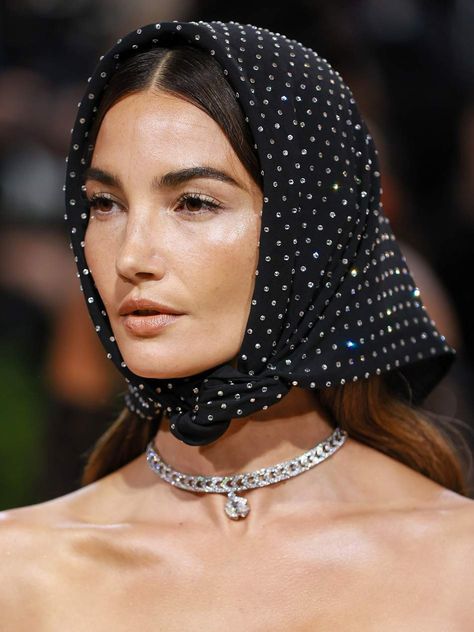 Discover The Best Hair Accessories 2022 This Summer | PORTER Yiqing Yin, Dramatic Hair, Vacation Hairstyles, Ny Style, Lily Aldridge, Hair Adornments, Short Styles, Best Hair, Afro Hairstyles