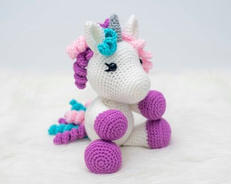 Crochet Unicorn Pattern Free, Diy Crochet Amigurumi, Dinosaur Patterns, Amigurumi Unicorn, Crochet Dinosaur Patterns, Crochet Unicorn Pattern, Crochet Beach Bags, Lovey Pattern, Crochet Toys Free