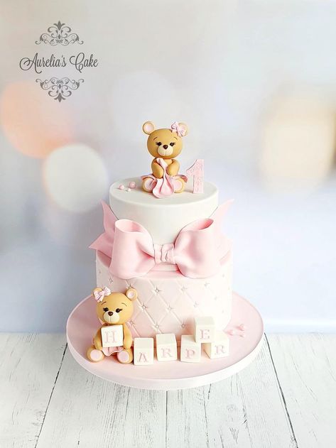 Tort Baby, Torturi Baby Shower, Welcome Baby Cake, Teddy Bear Birthday Cake, Christening Cake Girls, Baby 1st Birthday Cake, Bear Baby Shower Cake, Baby Girl Cake