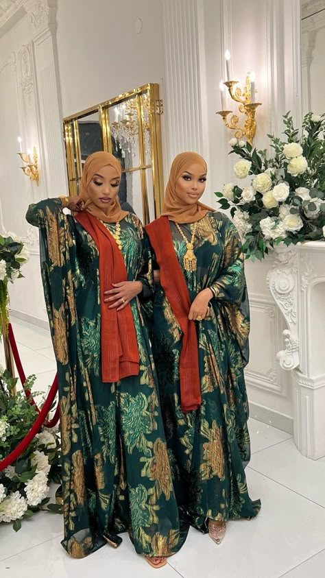 Muslim Traditional Dress, Somalia Dress, Somali Outfits, Somalia Wedding Dress, Somali Dress, Somali Guntino With Abaya, Somali Dirac Style, Somali Wedding Dress, Somali Wedding Dirac Green