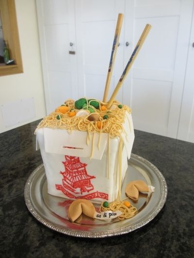 Chinese take out By tangie56 on CakeCentral.com Noodle Cake, Hibachi Party, Sushi Dessert, Cakes For Adults, 30th Birthday Celebration, Pinata Ideas, Sculpted Cake, Food 3d, Sushi Cake