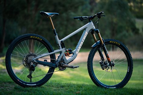 Santa Cruz Mtb, Santa Cruz Hightower, Adrenaline Sports, Mt Bike, Full Suspension Mountain Bike, I Want To Ride My Bicycle, Mountain Bikes, Action Sports, Electric Bicycle