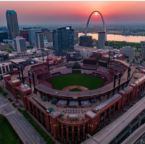 East St Louis, Downtown St Louis, Mlb Stadiums, Busch Stadium, Baseball Park, St Louis Cardinals Baseball, Stl Cardinals, Baseball Stadium, Cardinals Baseball