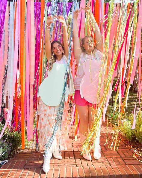 Chi Omega Psi Bid Day #bidday #chiomega #inspo Birthday Bid Day, Bid Day Decor, Chi Omega Bid Day, Year Planning, Bid Day Ideas, Alpha Gam, Sorority Ideas, Sorority Bid Day, Bid Day Themes