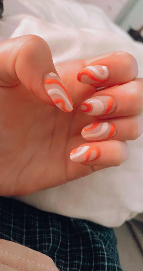 Orange Swirly Nails, Orange Swirl Nails, Swirly Nails, Preppy Orange, Bright Orange Nails, Swirl Nails, Orange Nail, Prom Ideas, Orange Nails