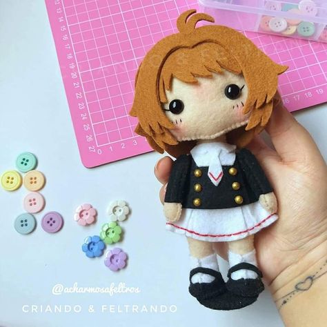 Anime Felt Crafts, Felt Anime Doll, Felt Anime, Felt Plushie, Cute Sewing Projects, Felt Crafts Diy, Plushie Patterns, Anime Crafts, Felt Patterns