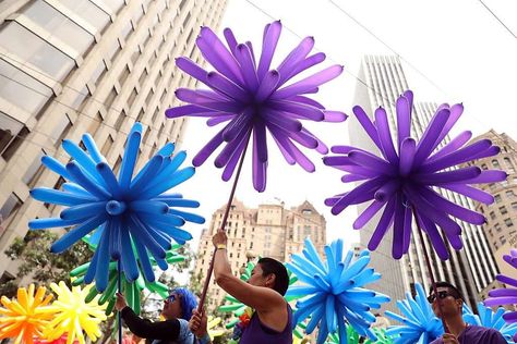 Balloon Magic members march during San Francisco Pride parade on Market Street in San Francisco, Calif., on Sunday, June 25, 2017. Photo: Scott Strazzante, The Chronicle Sf Pride Parade, Parade Float Diy, Pride Parade Ideas, San Francisco Pride Parade, Kids Painting Projects, School Fall Festival, Parade Design, Mickey Safari, Theme Nature