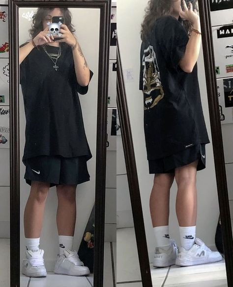 Grunge Sporty Outfits, Fashion Tomboy, Baggy Fashion, Baggy Outfit Ideas, Masc Outfits, Baggy Clothes, Tomboy Outfits, Tomboy Style Outfits, Swaggy Outfits