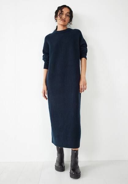 Drop Sleeve Dress, Knitted Dress Outfit, Leather Shirt Dress, Midi Dress Navy, Knitted Midi Dress, Winter Dress Outfits, Cashmere Dress, Clean Slate, Dress Navy Blue