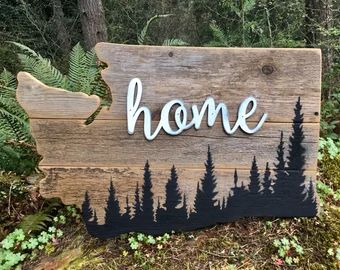 Washington Wood Art | Etsy University Washington, Pallet Signs Rustic, State Wall Art, Moon Nursery, State Signs, Washington State University, Wood Pallet Signs, Wood Crafts Diy, Rustic Wood Signs