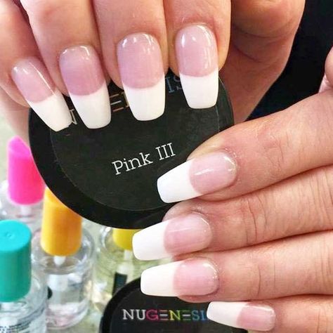 Pink dip powder manicured nails. White Dip Nails, Solar Nails, Beauty Professional, Nail Design Video, Powder Manicure, Map Vintage, Spring Nail Colors, White Nail Designs, Nail Beauty