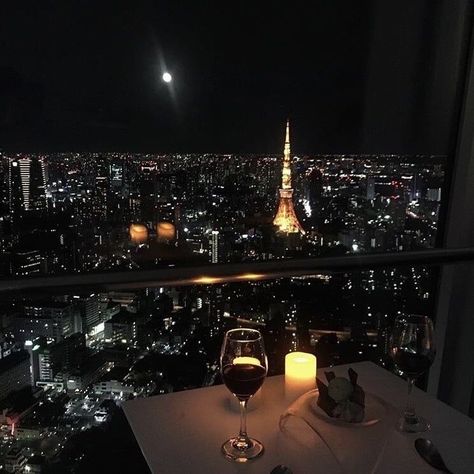 ً on Twitter: "Paris Lover… " City At Night, Rich Girl Aesthetic, Dark City, Dark Paradise, Rich Lifestyle, Luxury Lifestyle Dreams, Night Vibes, Luxury Aesthetic, Dream Lifestyle