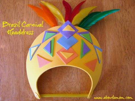 Brazil Carnival Headdress: Summer Crafts for Kids. so doing this this weekend when our Little Passports kit arrives and we learn about Brazil! Carnival Headdress, Around The World Theme, Brazil Art, Brazil Carnival, Children Crafts, World Thinking Day, Afrique Art, Summer Crafts For Kids, World Crafts