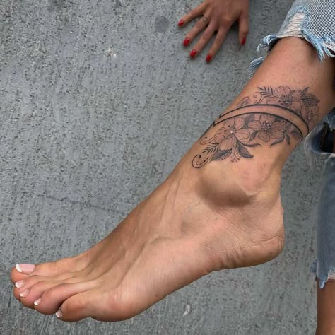 Small Ankle Tattoo Ideas – Self Tattoo Small Ankle Tattoo, Wrap Around Ankle Tattoos, Back Of Ankle Tattoo, Ankle Tattoo Ideas, Lower Leg Tattoos, Ankle Tat, Cuff Tattoo, Ankle Tattoo Designs, Wrap Tattoo