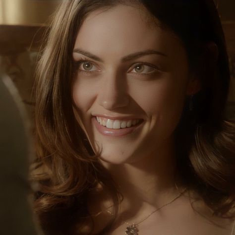 hayley Haley Marshall, Hailey Marshall, Davina Claire, Hayley Marshall, Magic Aesthetic, Phoebe Tonkin, In The Stars, Let Her Go, Vampire Diaries The Originals