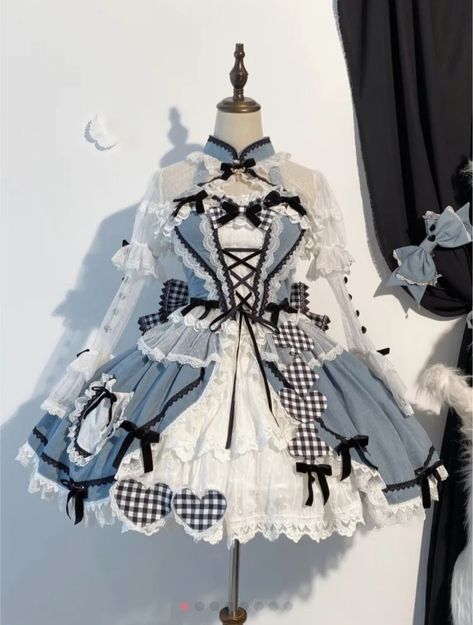 Ouji Aesthetic, Alice In Wonderland Outfit, Ouji Fashion, Alice In Wonderland Dress, Wonderland Dress, Lolita Outfits, Dress Design Sketches, Kawaii Fashion Outfits, Fairytale Dress