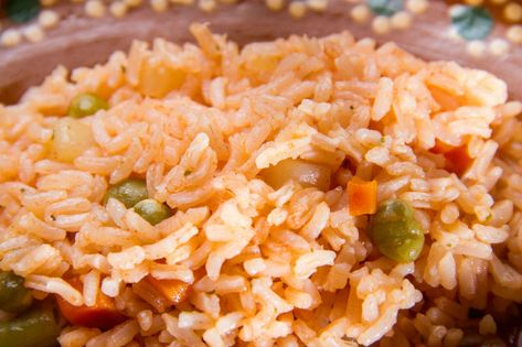 Arroz Frito, Weekday Meals, Tex Mex Recipes, Air Fryer Recipes Healthy, Mexican Dishes, Breakfast Lunch Dinner, Rice Recipes, Christmas Eve, Mexican Food Recipes