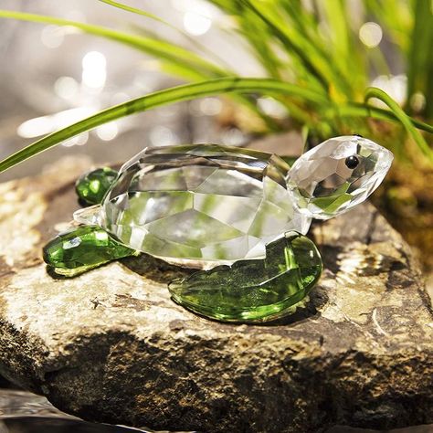 Sea Turtle Decor, Beach Christmas Decorations, Coastal Christmas Decor, Turtle Decor, Crystal Paperweight, Turtle Figurines, Home Office Table, Green Sea Turtle, Buy List