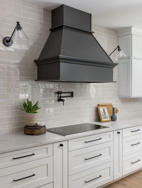 Glossy Tile Backsplash, New Classic Kitchen Design, Black Kitchen Hood, Exhaust Hood Kitchen, New Classic Kitchen, Wall Stove, Kitchen Fan, Kitchen Vent Hood, Loft Plan