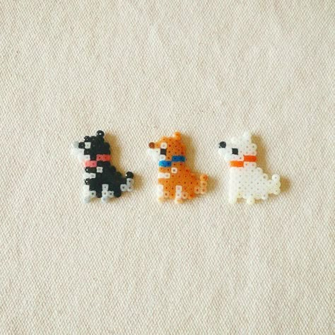 Pixel Art Animals, Hama Art, Melt Beads Patterns, Hamma Beads Ideas, Bead Animals, Melty Bead Patterns, Pixel Beads, Pearl Beads Pattern, Easy Perler Beads Ideas