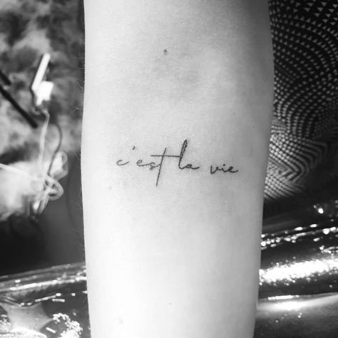 Cest La Vie Tattoo Arm, Cestlavie Tattoo, Ce Est La Vie Tattoo, Cest La Vie Tattoo Fonts, C'est La Vie Tattoo Fonts, Cest La Vie Tattoo, La Vie Tattoo, Edge Tattoo, Quotes Lettering