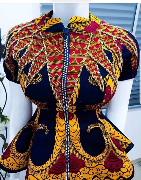 Akara Traditional Tops For Ladies, Panel Blouse Ankara, Ankara Blouses, Ankara Blouse, Ankara Jackets, Beautiful Ankara Styles, Mom Daughter Outfits, African Blouses, Ankara Tops