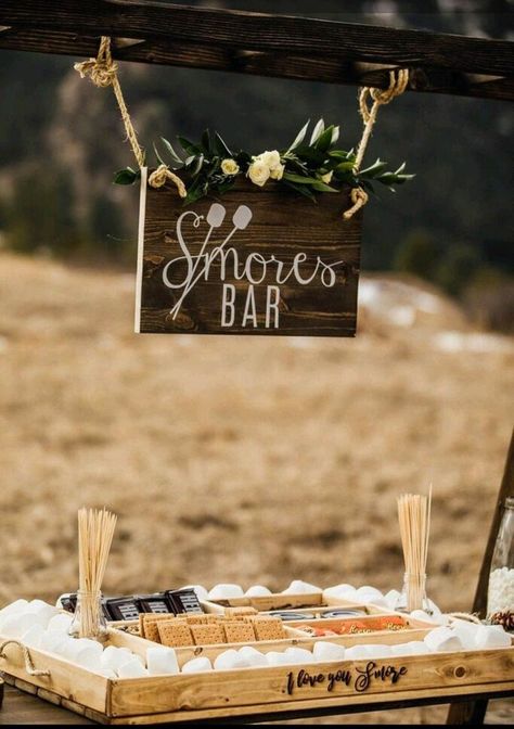 30 Fall Wedding Ideas On Budget You Actually Want | Pretty Colorful Life Smores Bar Wedding, Dessert Station Wedding, Smores Bar, Western Themed Wedding, Backyard Reception, Dessert Station, Bridal Garters, Country Theme Wedding, S'mores Bar