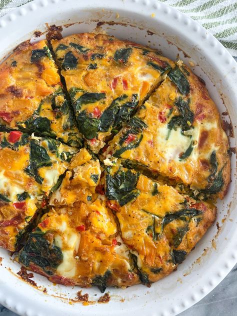 Butternut Squash Egg Bake (Gluten-Free, Dairy-Free) Recipes With Butternut Squash, High Fiber Breakfast Ideas, Fiber Breakfast Ideas, Butternut Squash Breakfast, Scrambled Egg Bake, Butternut Squash Frittata, Dairy Free Breakfast Casserole, Spinach Frittata Recipes, Fiber Breakfast