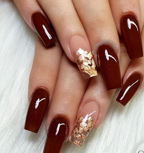 Maroon Nail Designs, Gold Acrylic Nails, Gel Pedicure, French Pedicure, Acrylic Ideas, Maroon Nails, November Nails, Gold Nail, Fall Acrylic Nails