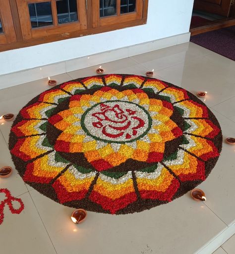 Diwali Theme Rangoli, Pookalam Design Onam For Competition, Diwali Rangoli With Flowers, Onam Pookalam Design Drawing, Onam Pookalam Design, Floral Rangoli, Pookalam Design, Simple Flower Rangoli, Rangoli Designs For Competition