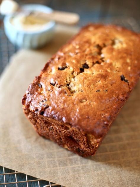 Banana Fig Bread, Fig Bread Recipe Fresh, Fig Banana Bread, Fig Bread Recipe, Fig Quick Bread, Fig Muffins, Classic Banana Bread Recipe, Fig Bread, Classic Banana Bread