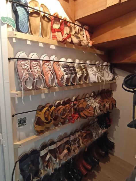 Wall Shoe Storage, Diy Shoe Storage, Closet Shoe Storage, Under Stairs Cupboard, Understairs Storage, Home Organisation, Stair Storage, Under Stairs, Shoe Organizer