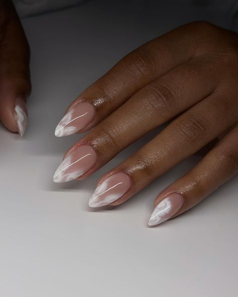 🤍 #dovenailsbysharon #marblenails #gelx Classy Almond Nails Short, White Nail Inspiration, White Nail Designs Almond, Almond Nails With Design, Classy Almond Nails, Red Acrylic Nails, Acrylic Toe Nails, Fall Acrylic Nails, Almond Nails Designs