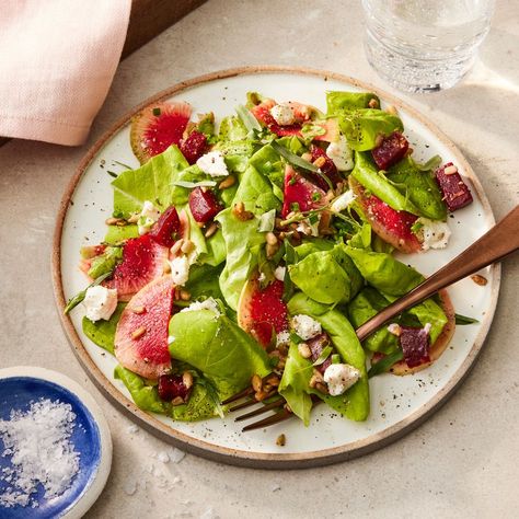 Salad With Roasted Veggies, Roasted Avocado, Butter Lettuce Salad, Fresh Butter, Lettuce Salad Recipes, Leaf Salad, Sweet Dressing, Butter Lettuce, Heart Healthy Diet