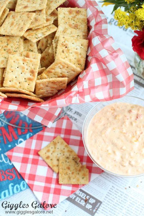 Cajun crackers with crawfish dip Cajun Crackers, Crawfish Dip, Shrimp Boil Party, Low Country Boil Party, Party Appetizer Dips, Crawfish Party, Seafood Boil Party, Crawfish Boil Party, Country Boil