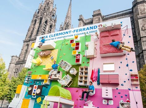 IKEA Fills Vertical Wall With Furniture, Invites You To Literally Climb Into Bed Ikea Ad, Ikea Showroom, Creative Marketing Campaign, Ikea France, Ikea Apartments, Guerrilla Marketing, Rock Climbing Wall, Publicidad Creativa, Experiential Marketing