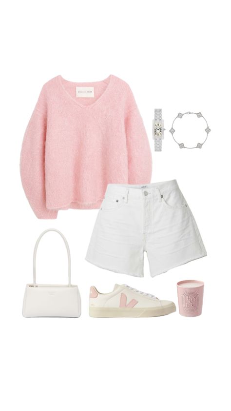 Pink Outfit Inspiration, Pink Sneakers Outfit, Cute Pink Sweater, Pink Sweater Outfit, Ootd Sweater, Sneakers Veja, Sweater Outfit, Pink Sneakers, Van Cleef Arpels