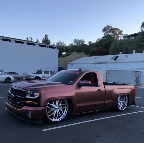 Bagged Pink Silverado Pink Truck Chevy, Low Trucks Wallpaper, Dropped Silverado, Pink Chevy Trucks, Lamborghini Vision Gt, Aesthetic Beautiful Wallpaper, Pink Chevy, Truck Wrap Design, Chevy Trucks Lowered