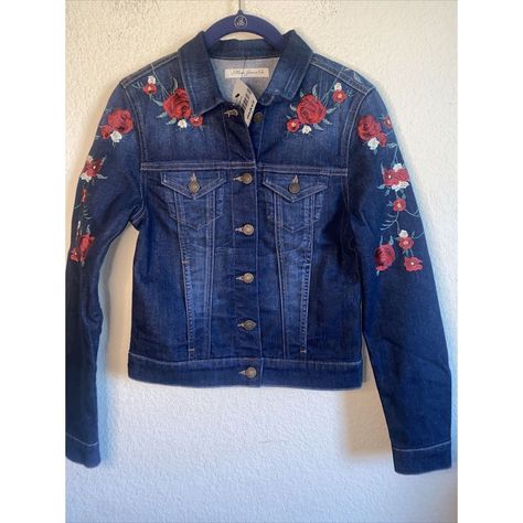 Cross Stitch design Rose Denim Jacket, Fall Denim Jacket, Brown Denim Jacket, Embroidery Rose, Pearl Jacket, Cottage Coastal, Back Embroidery, Black Jean Jacket, Denim Jacket Fashion