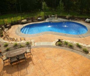 Vinyl Liner Pool Options - Latham Pools Inground Pool With Hot Tub, Pool With Hot Tub, Latham Pool, Swimming Pool Filters, Pool Water Features, Inground Pool, Backyard Pool Landscaping, Building A Pool, Pool Filters